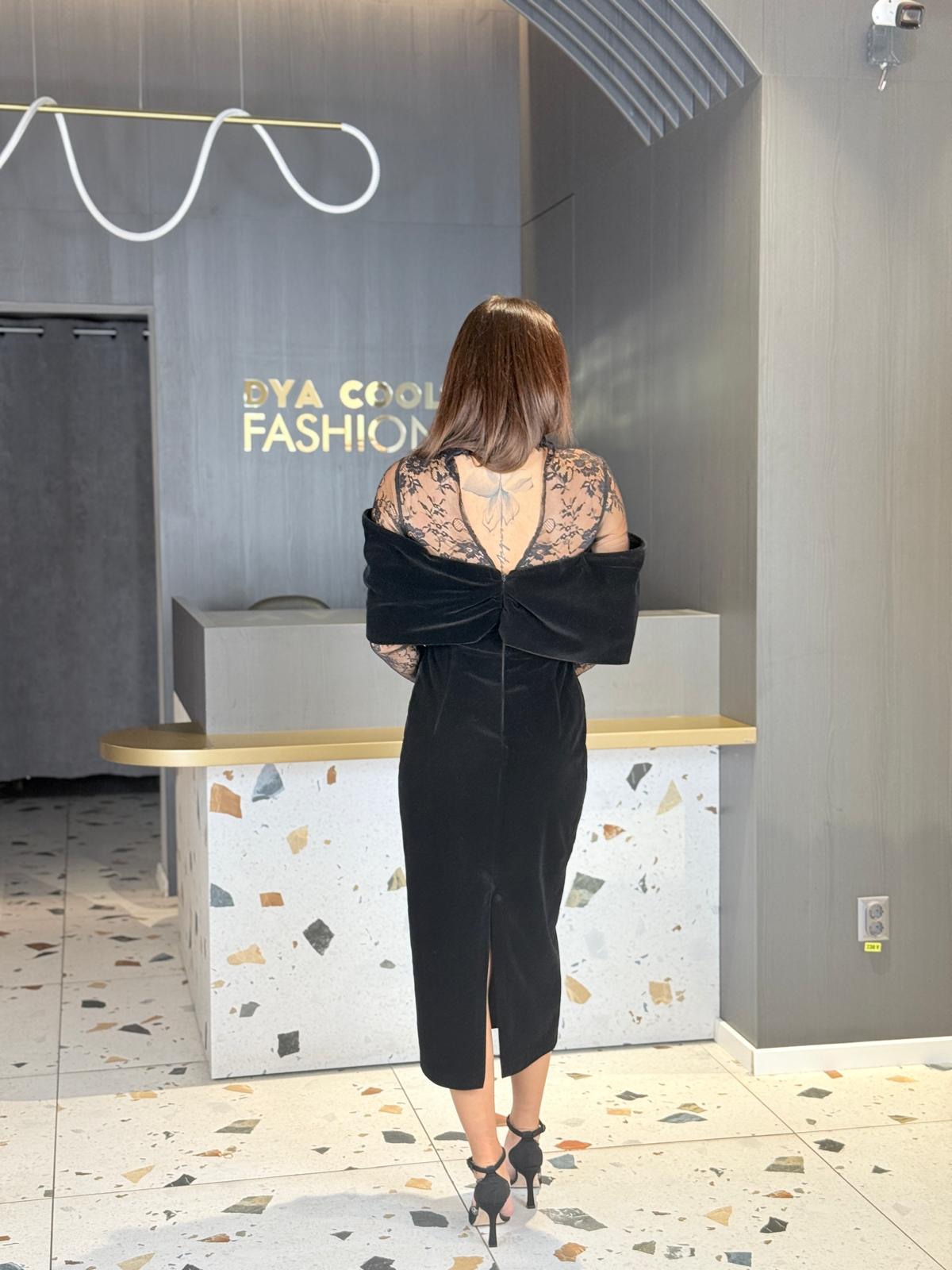 Rochie Midi Neagra Din Catifea Cu Funda Oversized Si Dantela DYA1468 - imagine 4