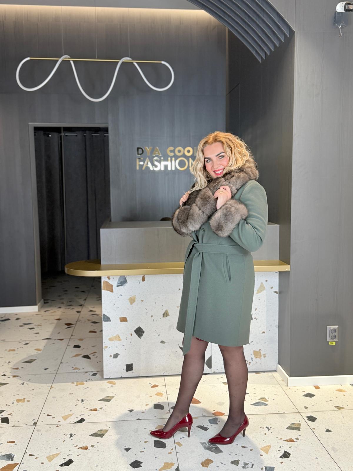 Palton Scurt Verde-Salvie Cu Blană Naturală DYA1490 - imagine 3