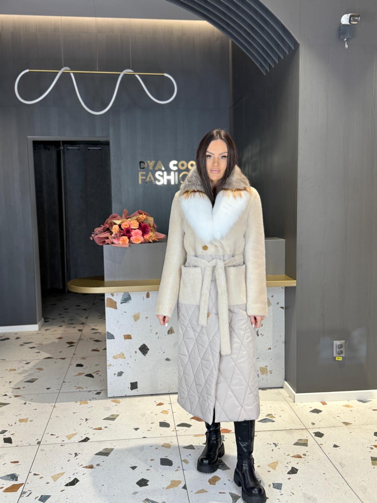 Palton Bej Cu Blană Naturală Elegant Luxury DYA1494