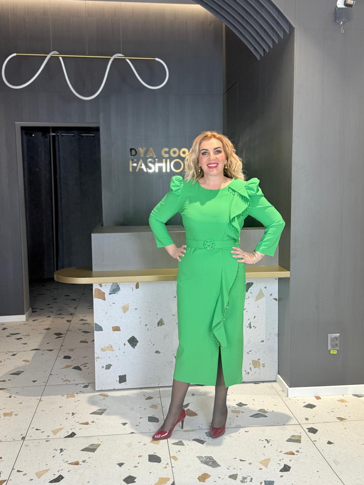 Rochie Midi Verde Elegantă Cu Volane DYA1948