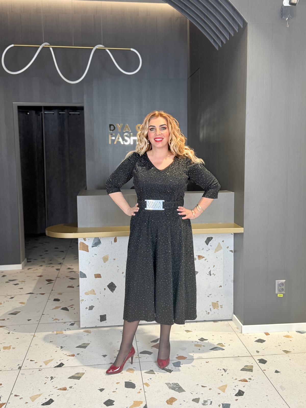 Rochie Midi Neagra Cu Fir Lurex Si Centura Decorativa DYA1952